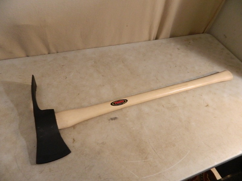 lot 45 image: New Mattock