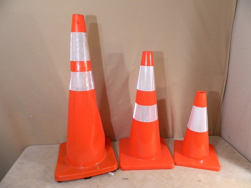 lot 60 image: 3 Construction Cones