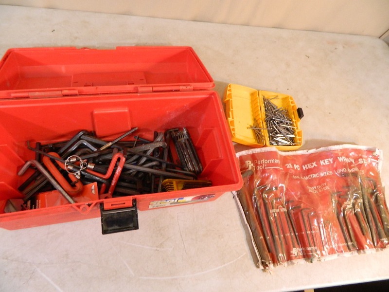 lot 69 image: Large Assortment of Allen Wrenches