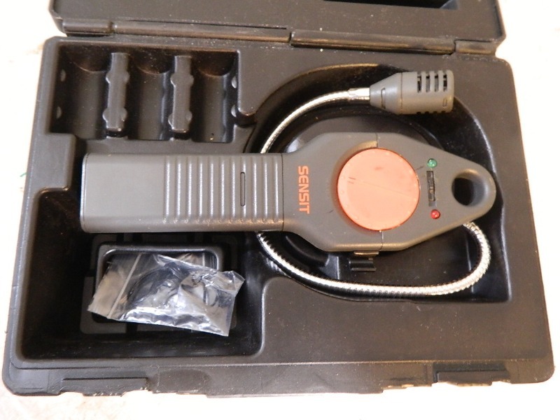 lot 72 image: Gas Leak Detector