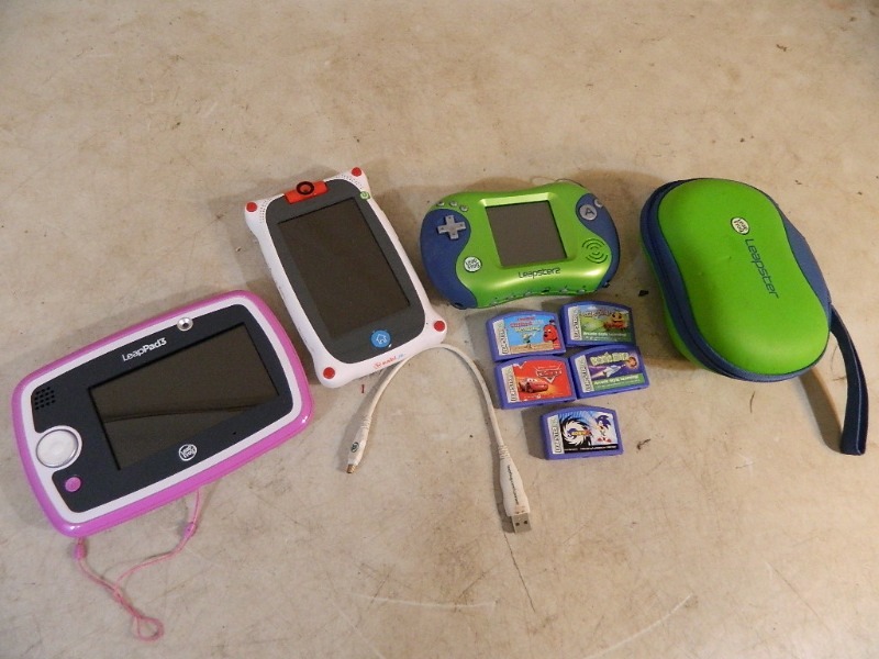 lot 104 image: Childrens Handheld Gaming Systems
