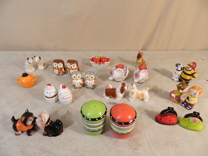 lot 112 image: Salt and Pepper Shakers