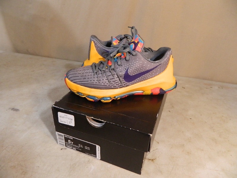 lot 133 image: Nike KD Shoes with Box