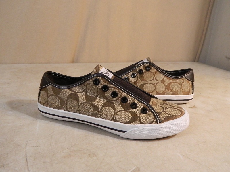 lot 137 image: Coach Slip On Tennis Shoes