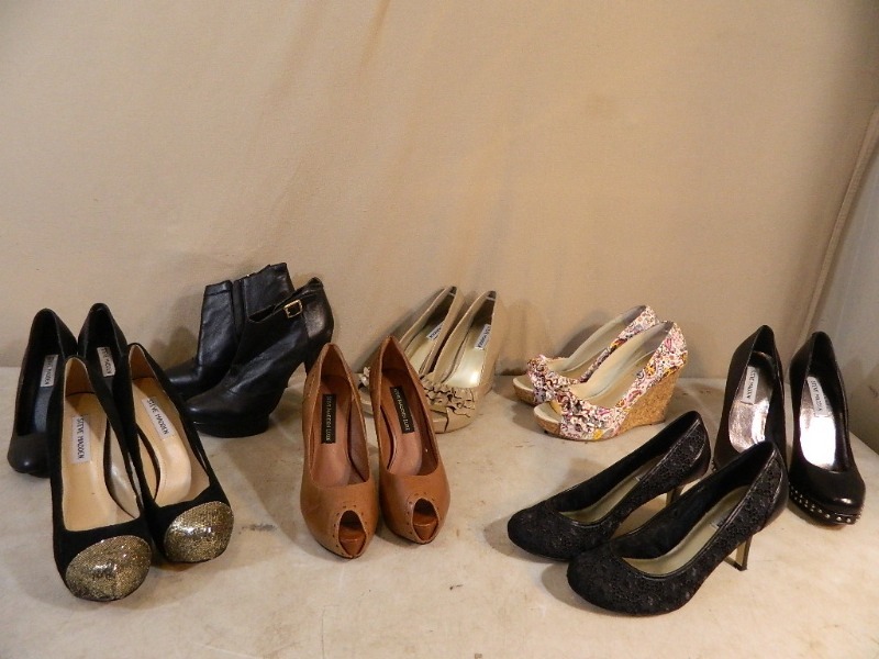 lot 161 image: 7 Pairs of Steve Madden Heels