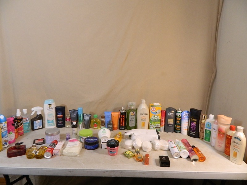 lot 176 image: Personal Products