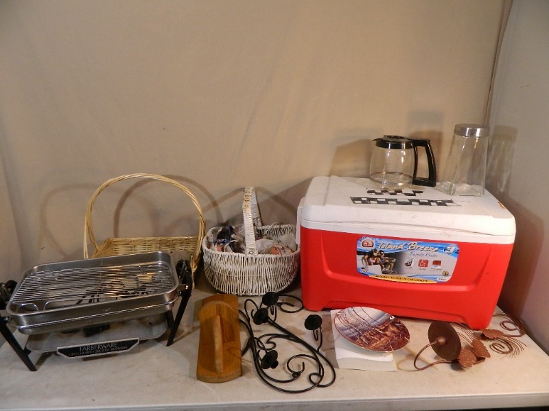 lot 224 image: Cooler, Grill, Terry Redlin Collector Plate, Etc