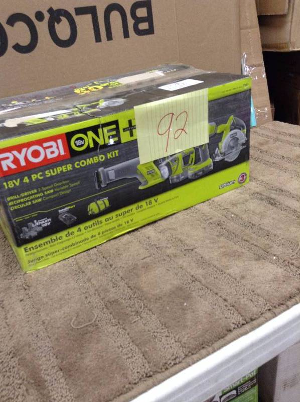 lot 92 image: Ryobi 18-Volt ONE Lithium-Ion Cordless   (4-Piece)-P883 in working conditions