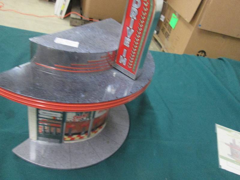 Hallmark Corner Drive Inn Collectib...