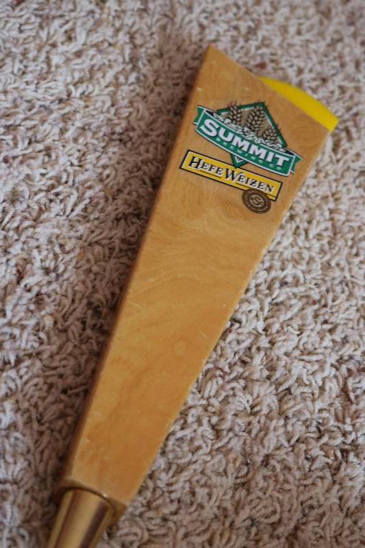 Hefe weizen  summit brewing co beer...