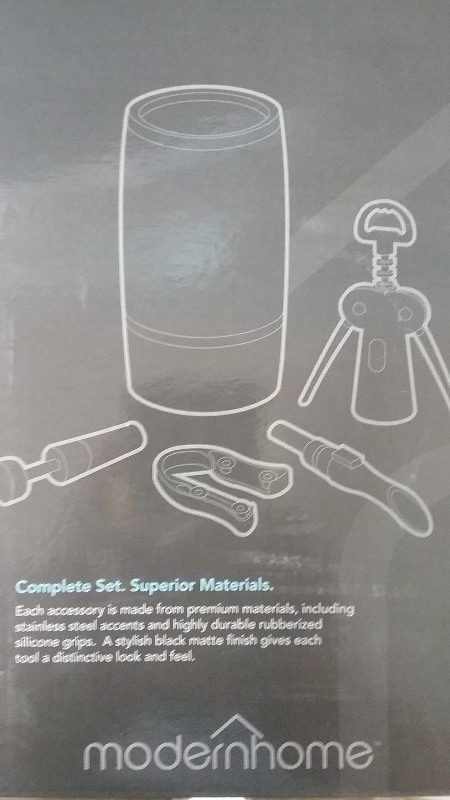 Modern Home Wine Accessory Kit