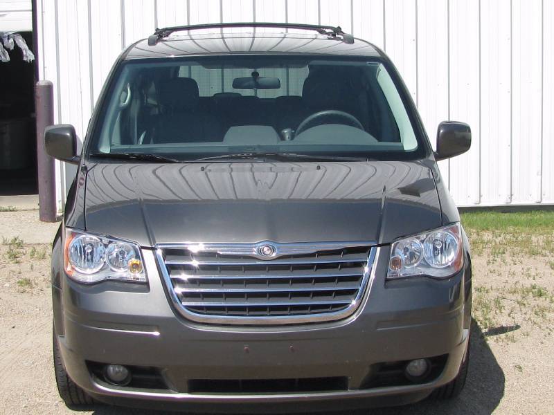 2010 Chrysler Town & Country Touring Van