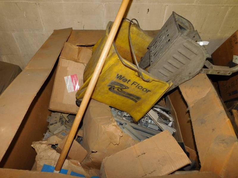 Mop Bucket, Misc. Metal