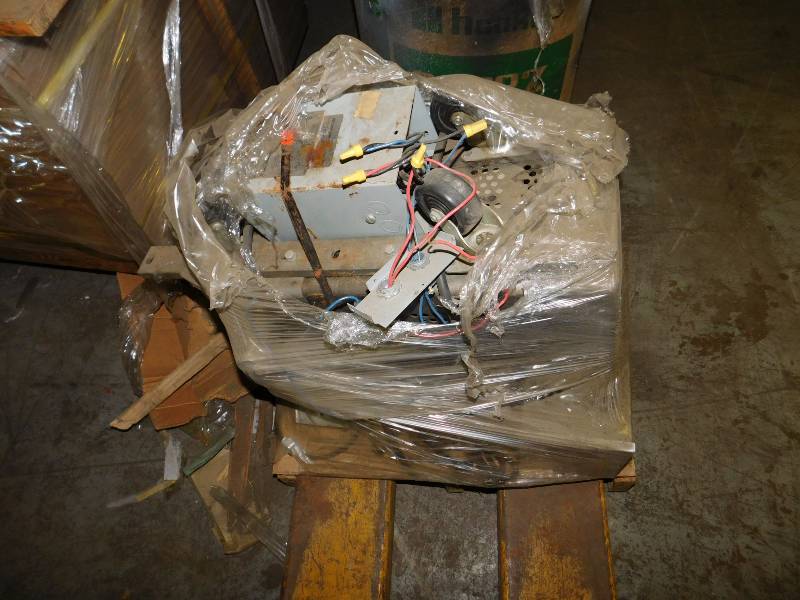 Partial Pallet of Electronics, Includes Pallet Jack (37 Forks, 21 width)