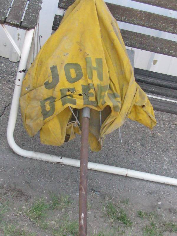 Antique John Deere Tractor Umbrella | BARN FIND - Bicycles-Sporting-Antiques | K-BID