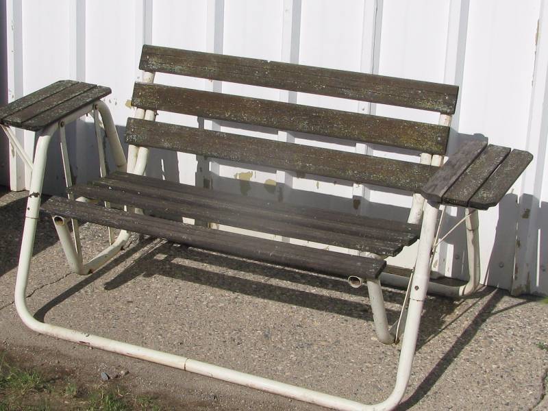 lot 20 image: Porch Glider