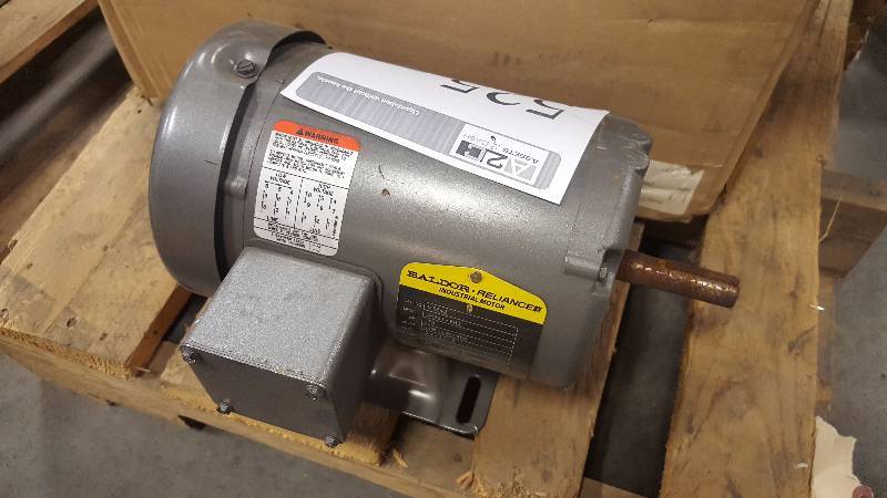 lot 525 image: Baldor Reliance Industrial Motor