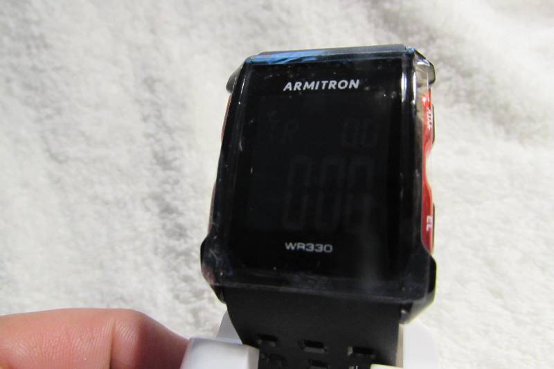 AMITRON MENS DIGITAL SPORTS WATCH, MSRP $30.00