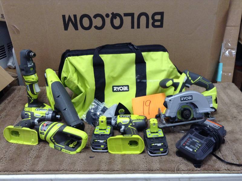 Ryobi 18-Volt ONE Lithium-Ion Ultimate Combo Kit (6-Tool) in like new working conditions