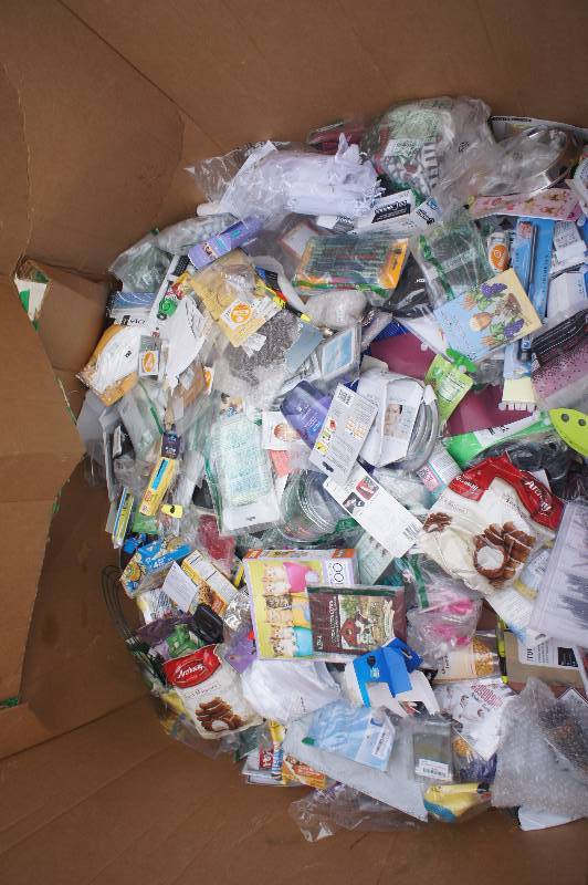 1 MASSIVE PALLET LOT OF AMAZON GENERAL MERCHANDISE YOU GET EVERYTHING TONS OF NEW ITEMS GREAT FOR RE-SELLERS