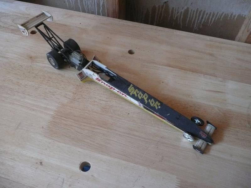 lot 44 image: Vintage Snap On Tools Dragster - Very Cool - 124 scale - See Pictures