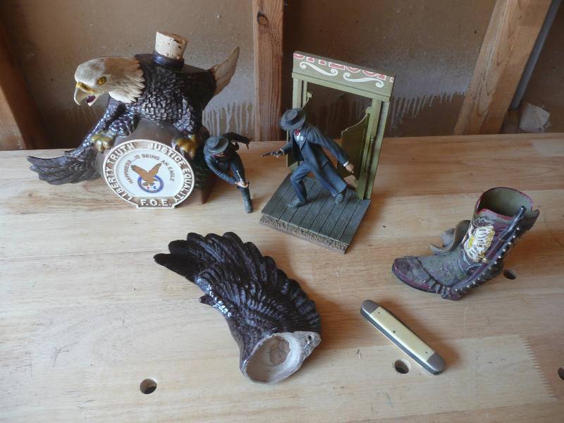 lot 74 image: OLD WESTERN COLLECTION - SEE PICTURES