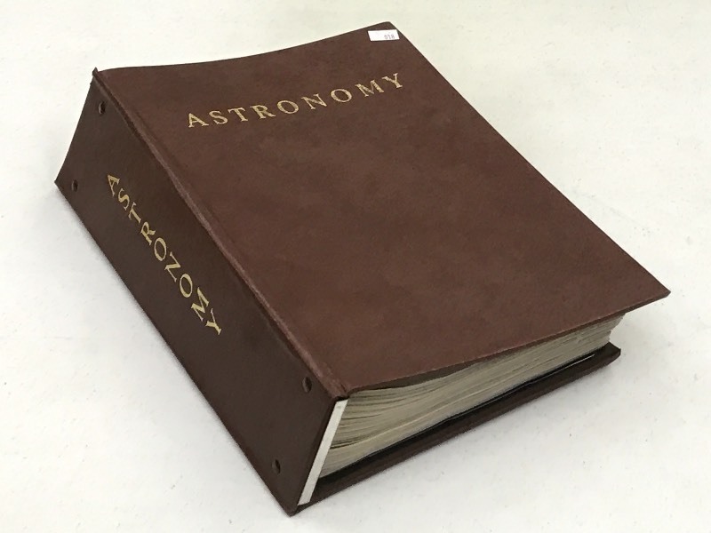 1976 Astronomy Magazines, (12) Tota...
