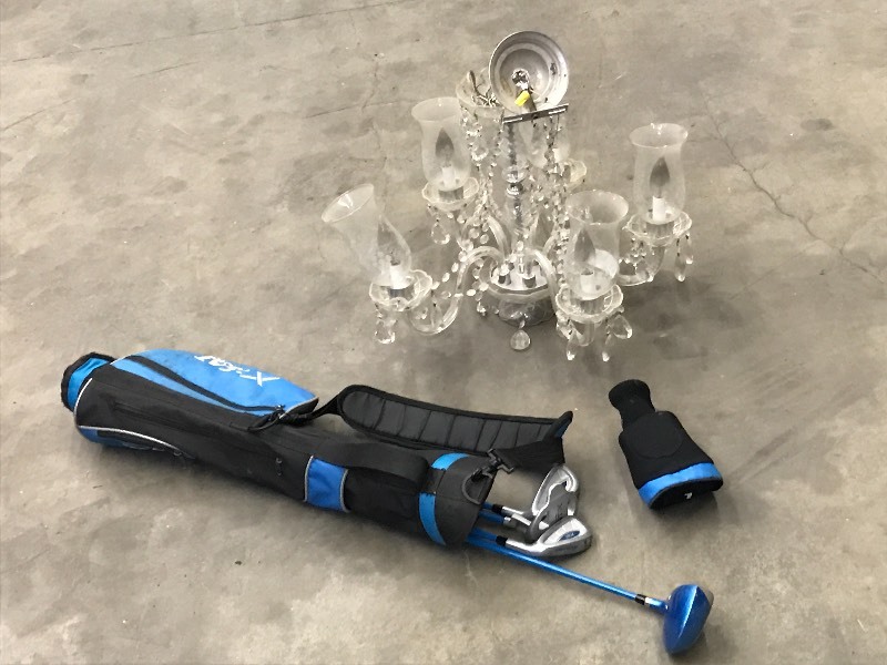 lot 83 image: Lot Of Youth Golf Clubs With Bag &...