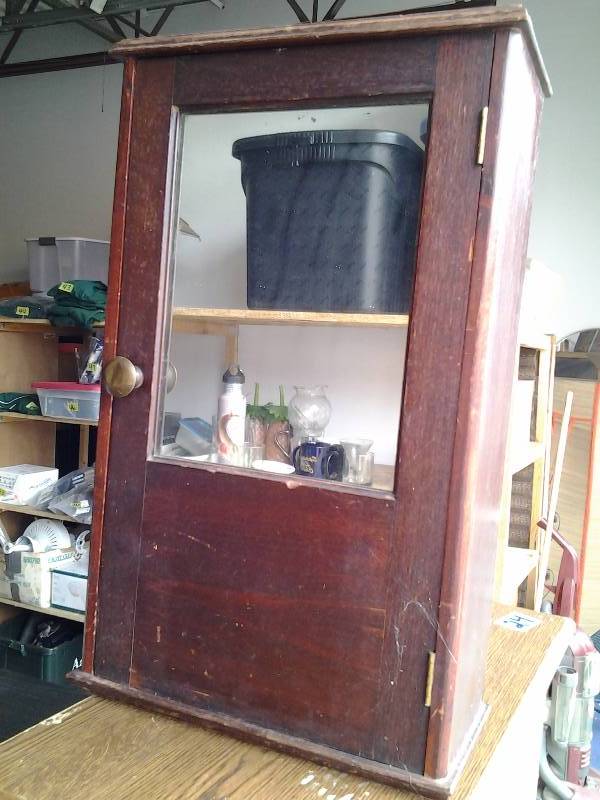lot 37 image: Vintage Wall Mount Cabinet 14x6x22
