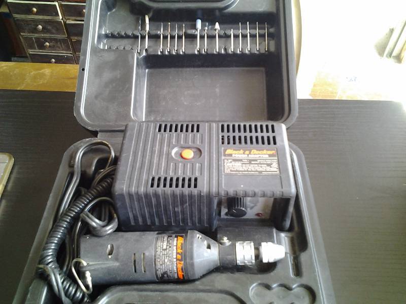 lot 57 image: Black & Decker Rotary Tool With Power Adapter & Accessories