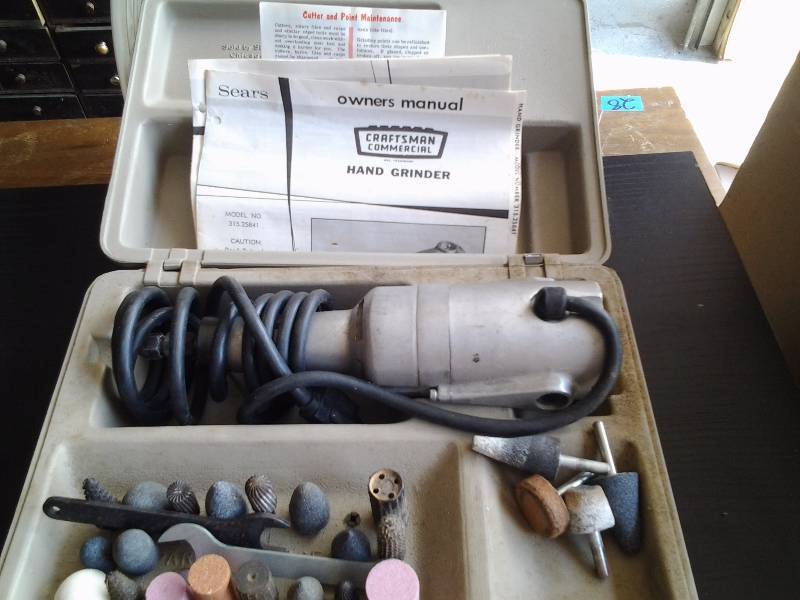 lot 58 image: Craftsman Commercial Hand Grinder With Accessories