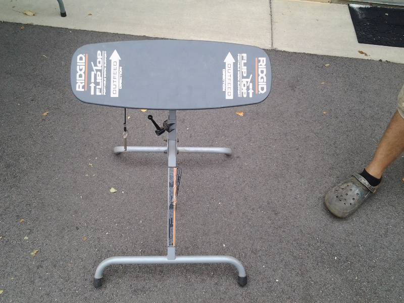 lot 68 image: Ridgid Flip-Top Work Support