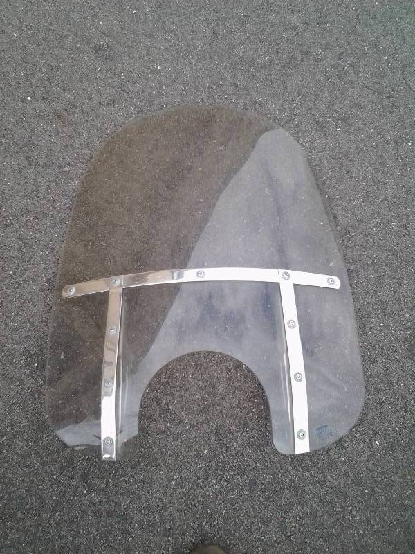 lot 91 image: Used Honda Windshield (Memphis Shades)