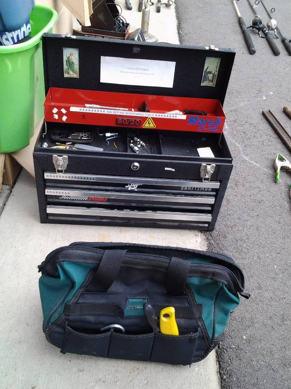 lot 124 image: Machinist Tool BoxTool Bag With Contents