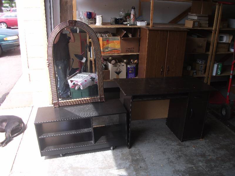 lot 25 image: TV Stand Media Shelf 40x16x17, Computer Desk, 48x24x29, Mirror 25x40