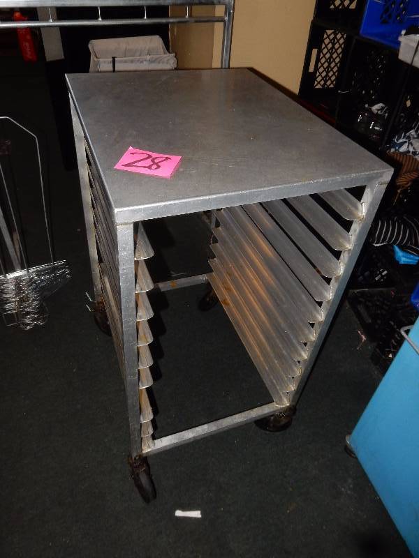 lot 28 image: 12 bakers rack.. With top work surface.. 20 12 in x 26 in x 38 12 in h