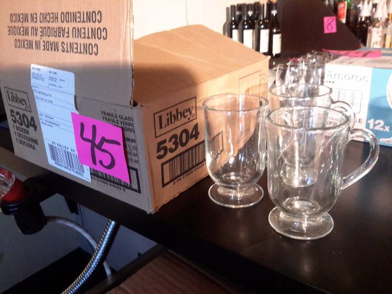 lot 45 image: 15 Libbey 5304 Glass, Irish coffee mugs