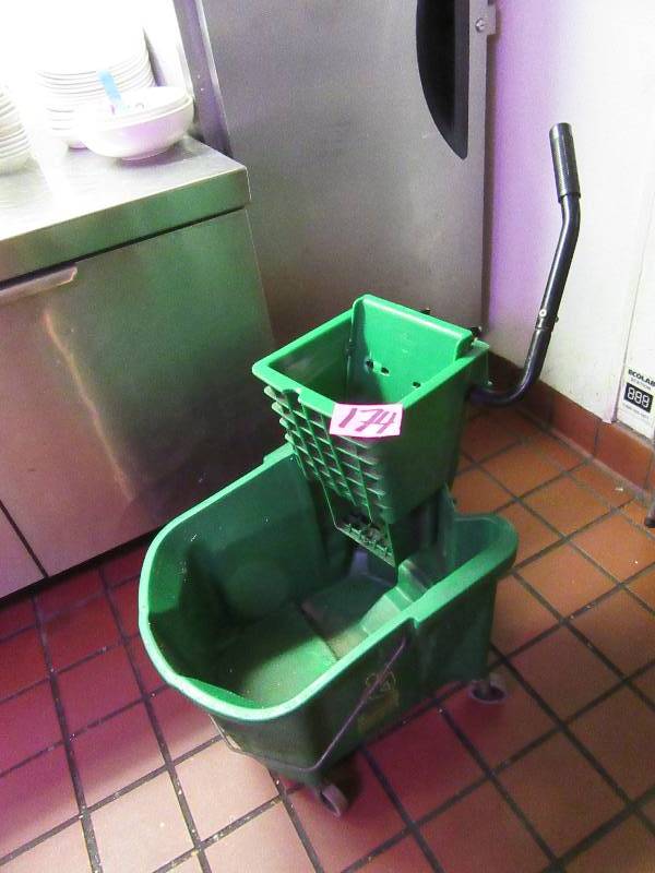 lot 174 image: Continental, Scrub bucket and squeezer