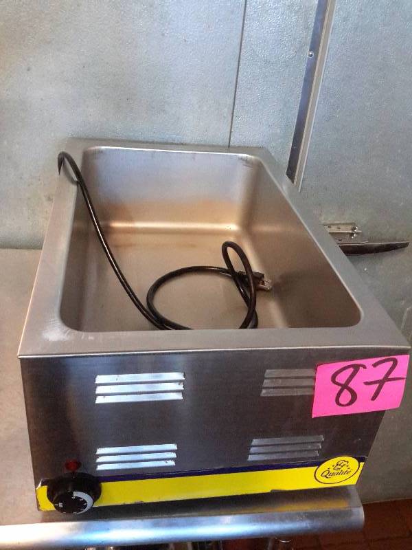 lot 87 image: Electric Food Warmer