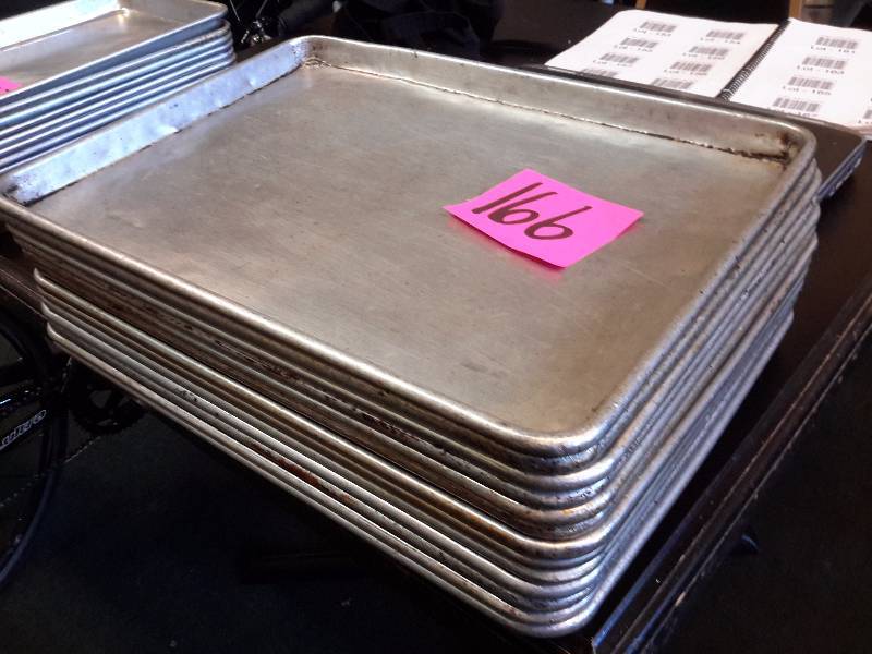 lot 166 image: 13, 12 sheet cake pans, Aluminum