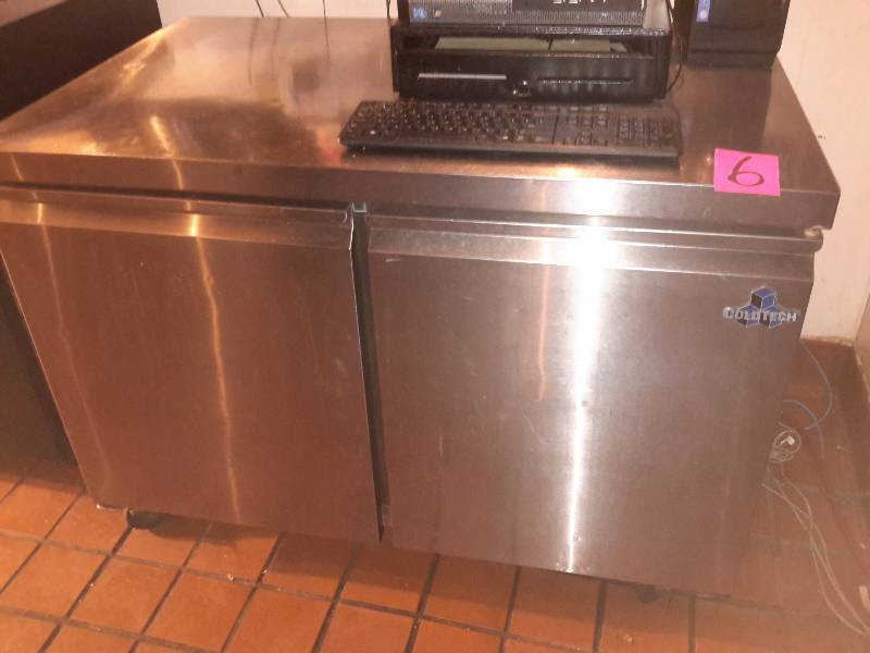 lot 6 image: Cold Tech Cooler