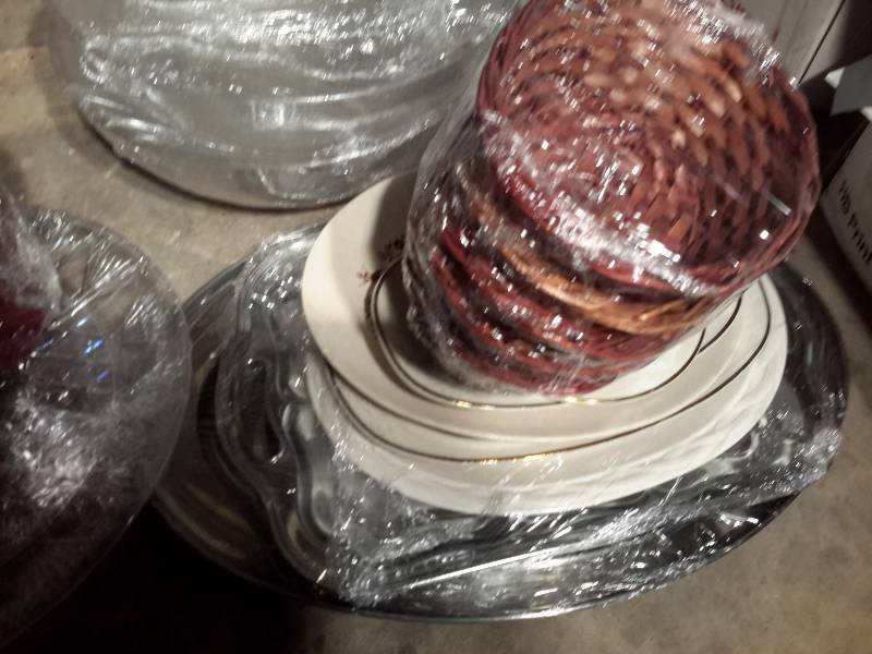 lot 219A image: Large Lot of Serving items