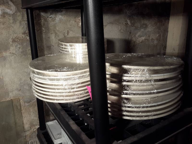 lot 216 image: Approximately 50 heavy Dinner Serving Platters