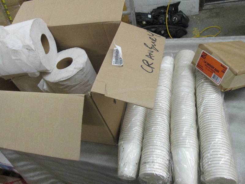 4 Sleeves  12 oz Paper Cups, Pkg #...