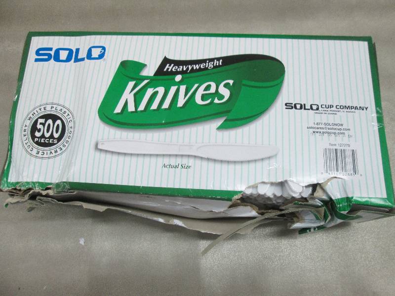 Case of 500 HD Solo Knives, damaged...