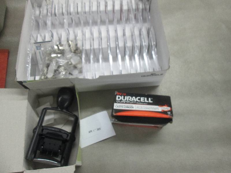 12 pack Duracell 9V Batteries, Self...