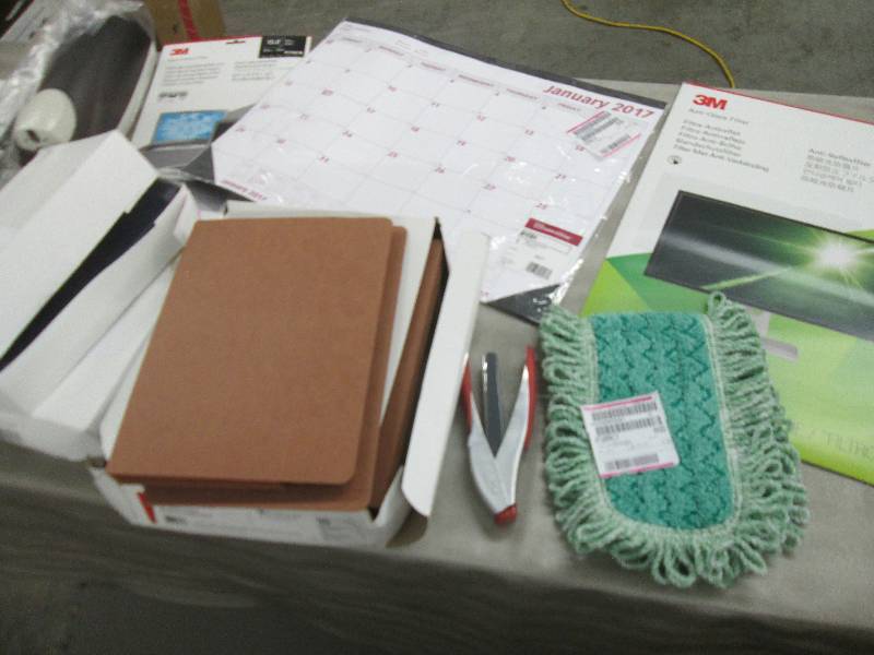Pendaflex End Tab File Pockets, 2 B...