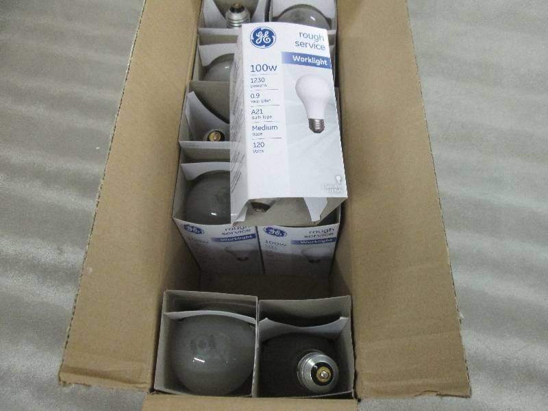 Lot of 11 GE 100W Worklights Retail...