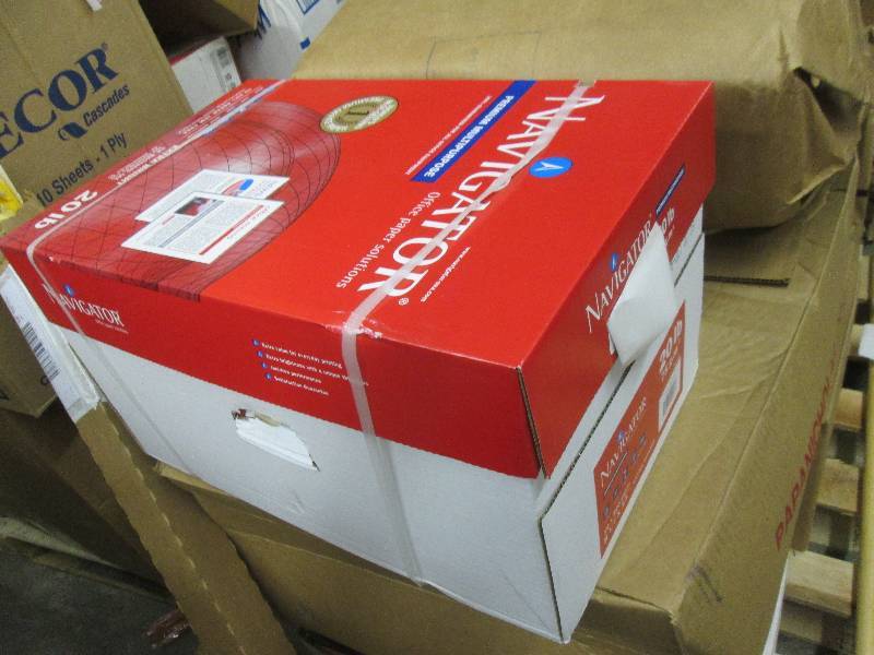 Case of Navigator Bright White Pape...