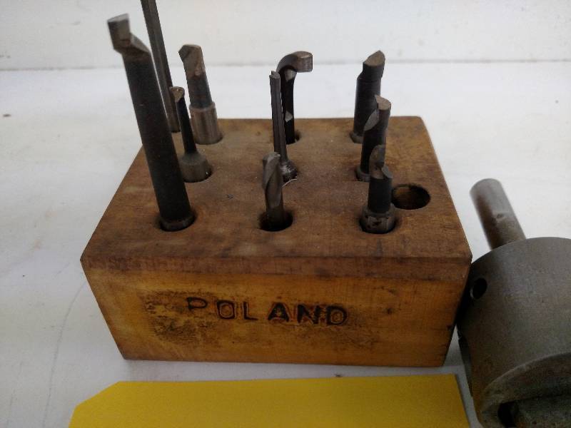 lot 30 image: Flynn 640 Boring Head Set...